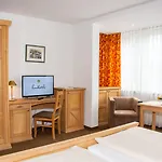 Post Am Traunsee ***s Hotel Ebensee