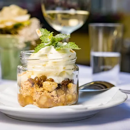 Post Am Traunsee ***s 3*