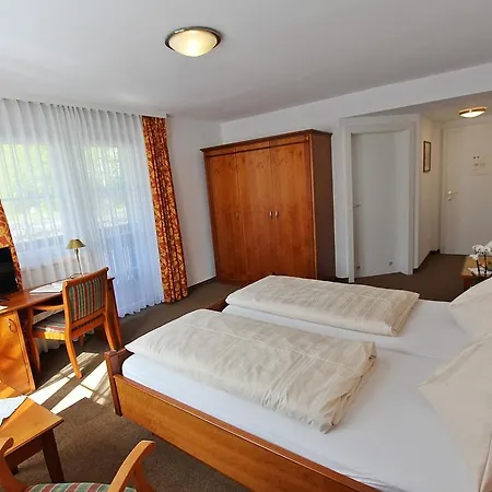 Post Am Traunsee ***s 3*