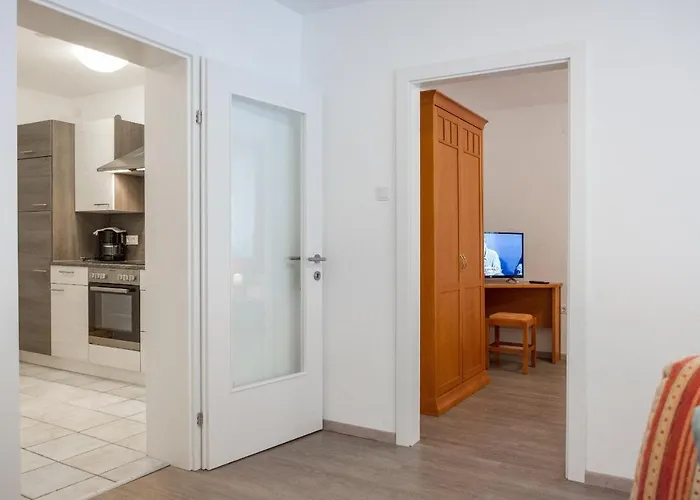 Post Am Traunsee ***s ホテル