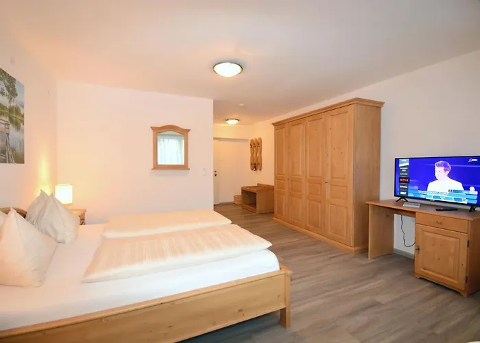 Post Am Traunsee ***s Эбензее