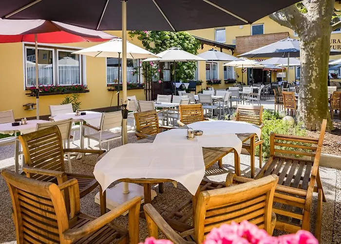 Отель Post Am Traunsee ***s