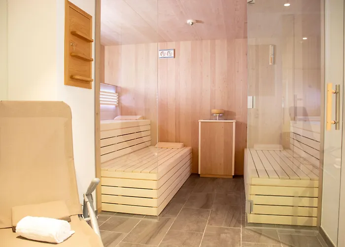 Post Am Traunsee ***s