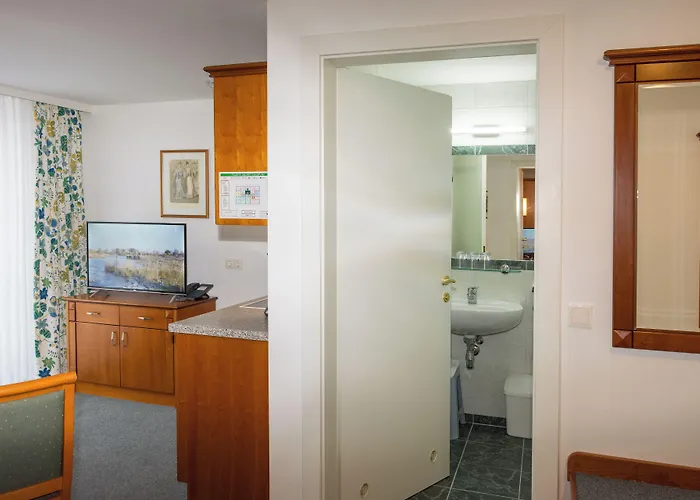 Post Am Traunsee ***s 3* Эбензее