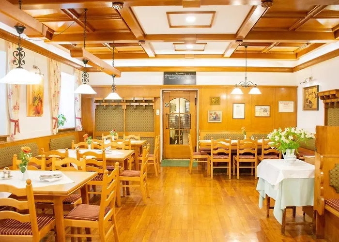 Post Am Traunsee ***s