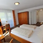 Post Am Traunsee ***s 3*