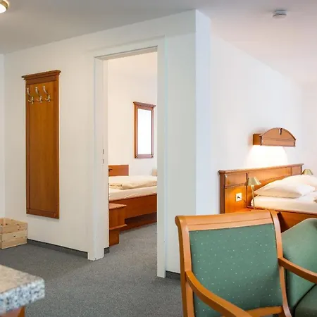 Post Am Traunsee ***s Отель 3*