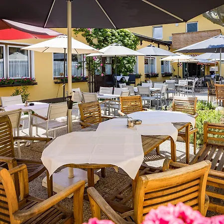 Отель Post Am Traunsee ***s 3*