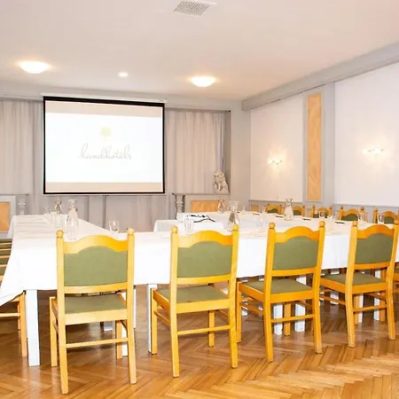 Post Am Traunsee ***s Отель